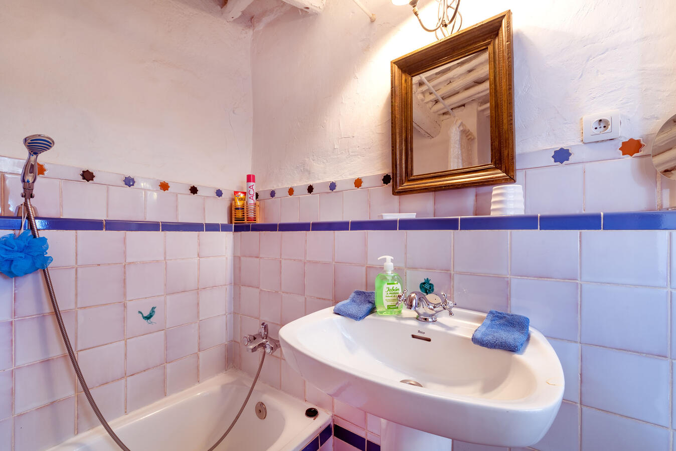 Bathroom Bathroom