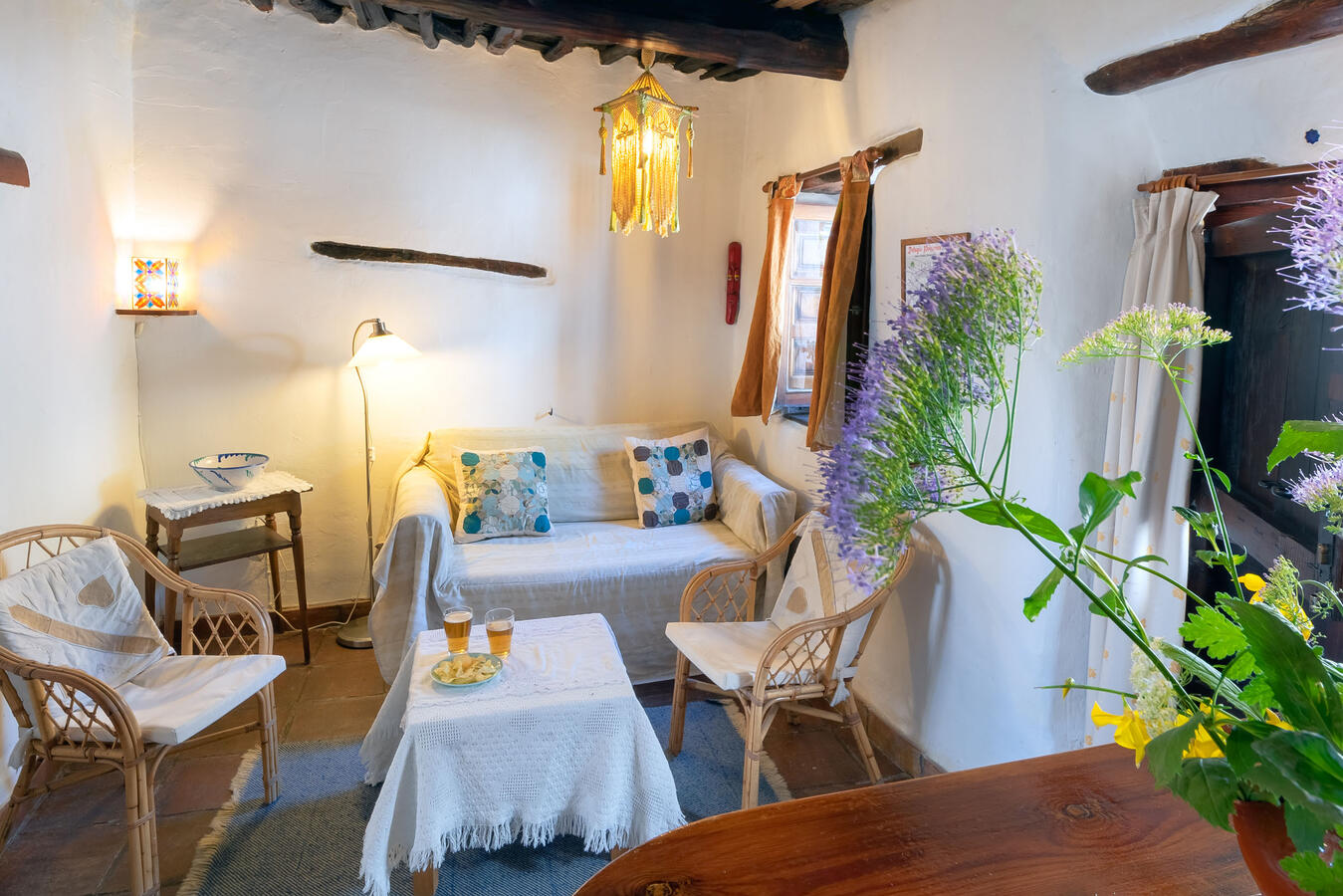 Seating Area Seating Area